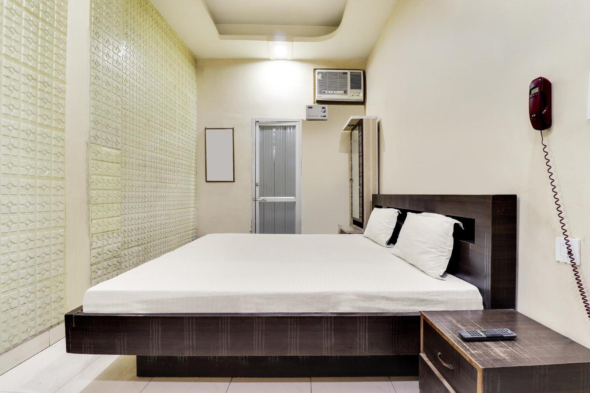 Spot On 40076 Hotel Sunny Bhairaun Ghat Exterior photo